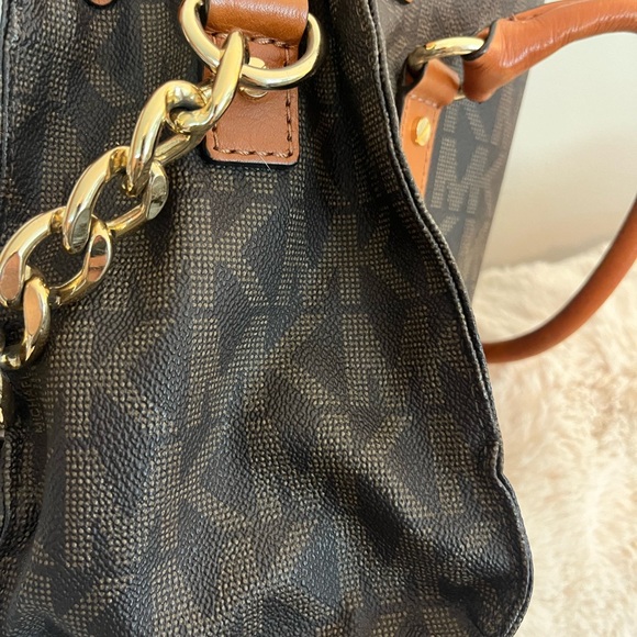 Michael Kors Hamilton MK Logo Satchel Handbag East West Brown - Picture 4 of 7